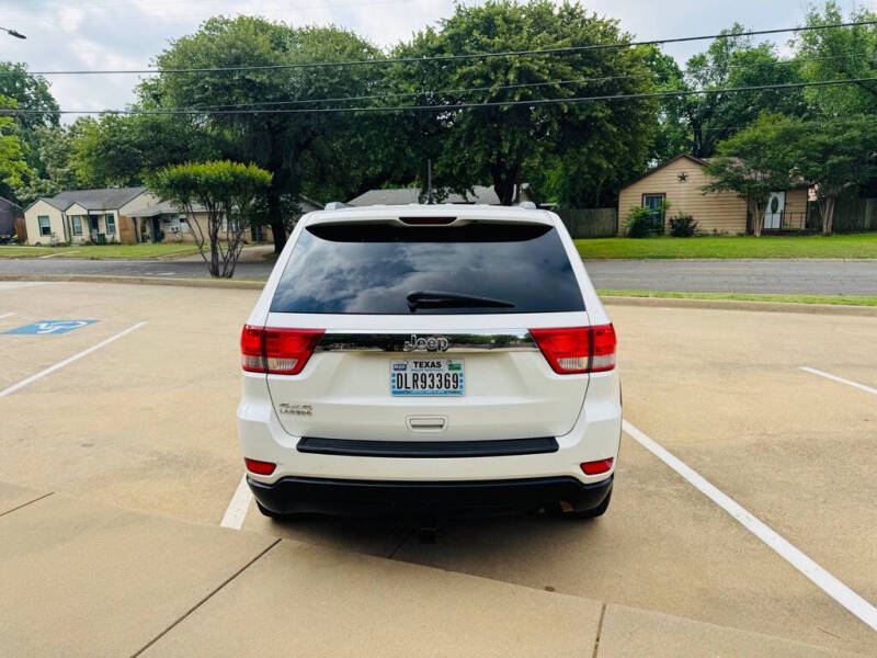 2011 Jeep Grand Cherokee Laredo