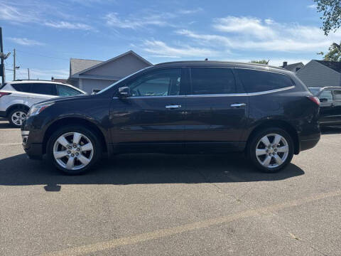2017 Chevrolet Traverse LT