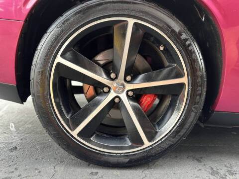 2010 Dodge Challenger SRT8