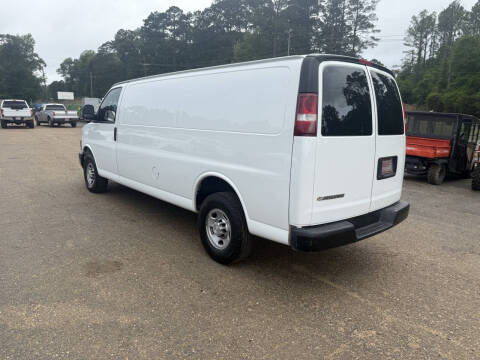 2020 Chevrolet Express 2500