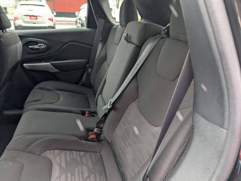 2020 Jeep Cherokee Upland