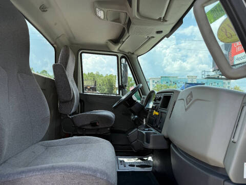 2018 International DuraStar 4300
