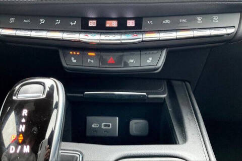 2021 Cadillac XT4 Premium Luxury