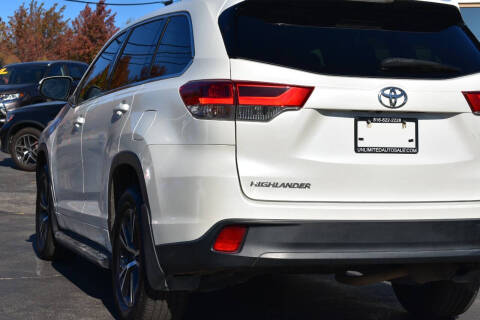 2017 Toyota Highlander LE