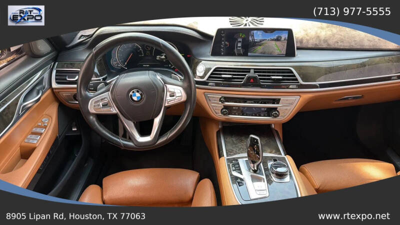 2017 BMW 7 Series 740i
