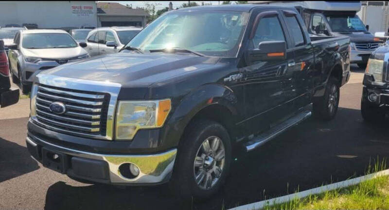 2010 Ford F-150 XLT's photo