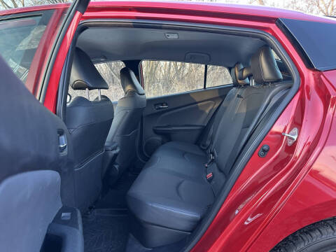 2019 Toyota Prius XLE