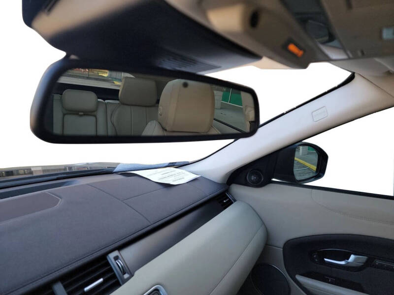 2018 Land Rover Range Rover Evoque SE Premium