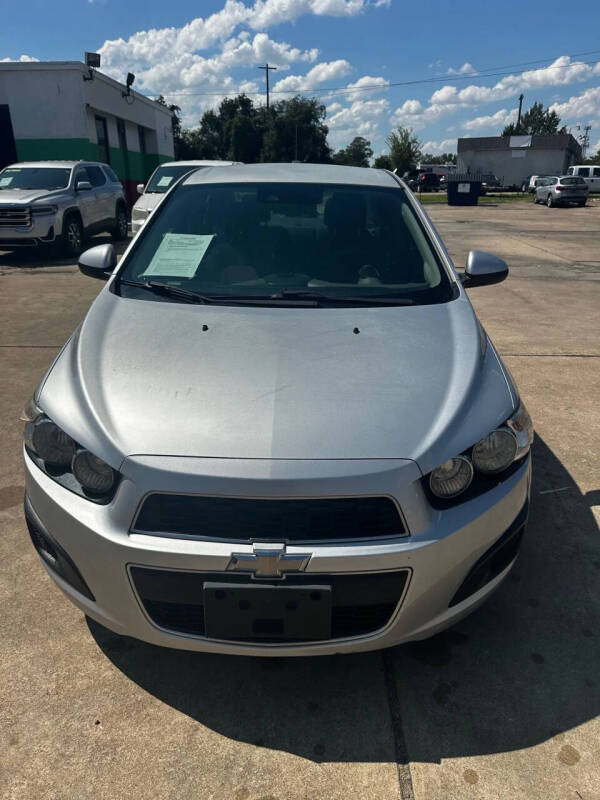 2016 Chevrolet Sonic LT Auto