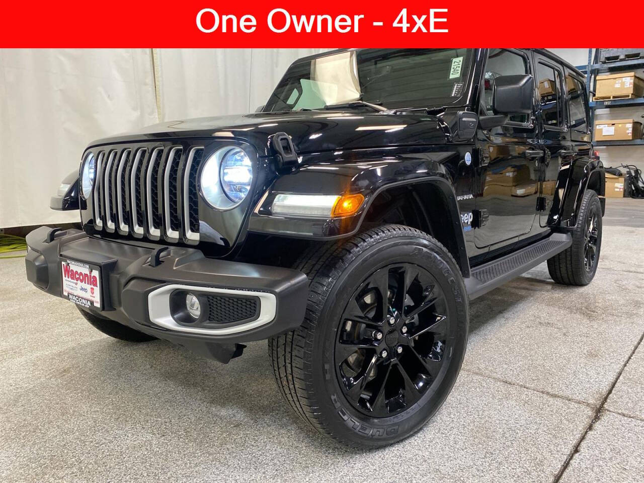 2021 Jeep Wrangler Unlimited for sale at Victoria Auto Sales in Victoria, MN