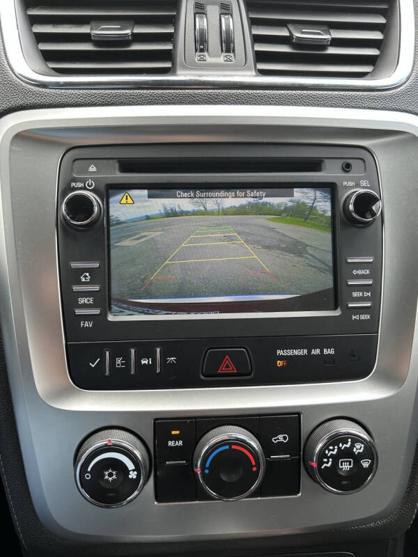 2016 GMC Acadia SLE-2