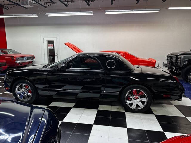 2005 Ford Thunderbird Deluxe