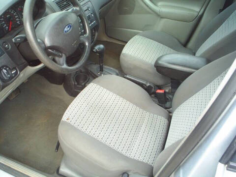 2007 Ford Focus ZX4 SE