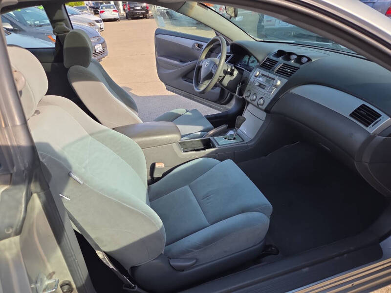 2005 Toyota Camry Solara SE V6