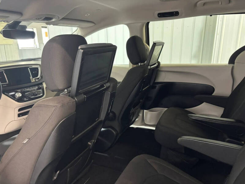2019 Chrysler Pacifica Touring Plus