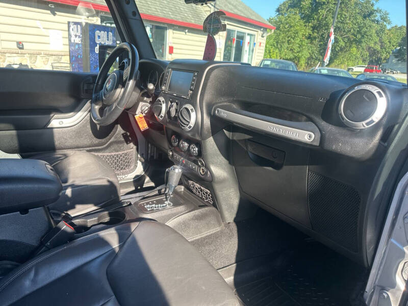 2015 Jeep Wrangler Unlimited Sahara