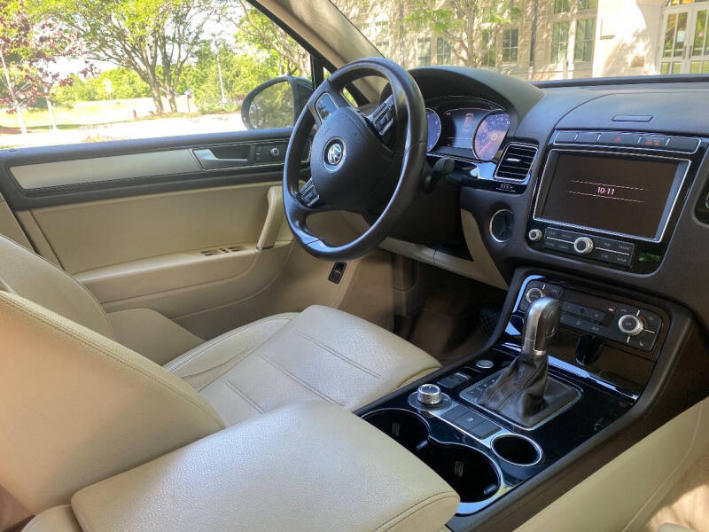 2015 Volkswagen Touareg TDI Lux