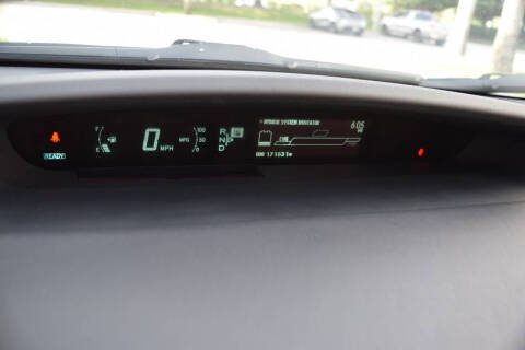 2010 Toyota Prius III