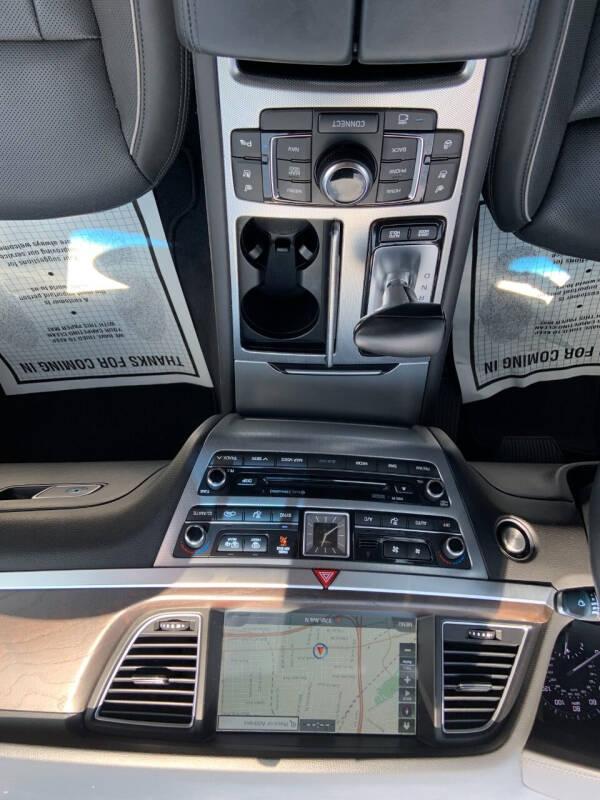 2019 Genesis G80 3.8