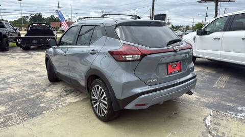 2024 Nissan Kicks SV