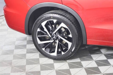 2024 Mitsubishi Outlander PHEV SEL