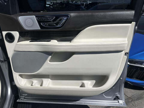 2021 Lincoln Navigator L Black Label