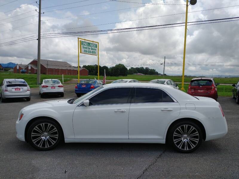 2014 Chrysler 300 for sale at Space & Rocket Auto Sales in Meridianville AL