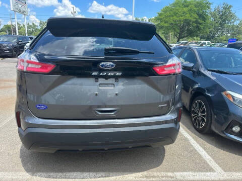 2023 Ford Edge SE