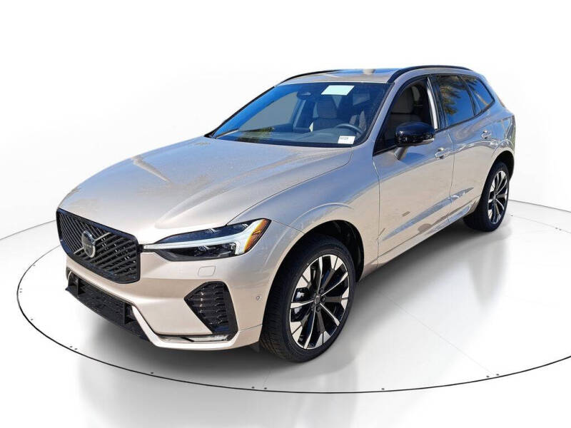 2026 Volvo XC60 B5 Plus