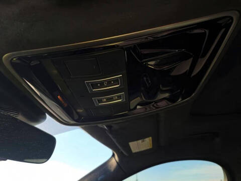 2018 Land Rover Range Rover Velar P250 R-Dynamic HSE