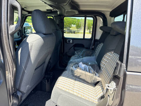 2026 Jeep Gladiator 85th Anniversary Edition