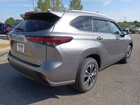 2026 Toyota Highlander XLE