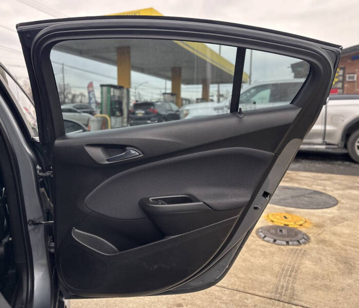 2018 Chevrolet Cruze LT Auto