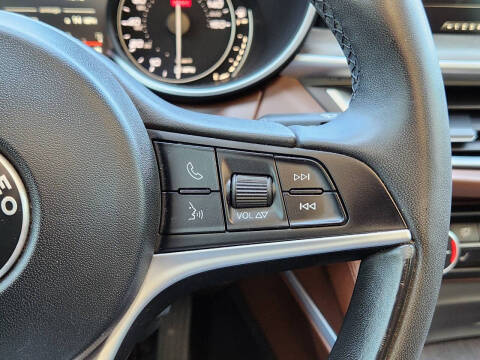 2019 Alfa Romeo Stelvio Ti