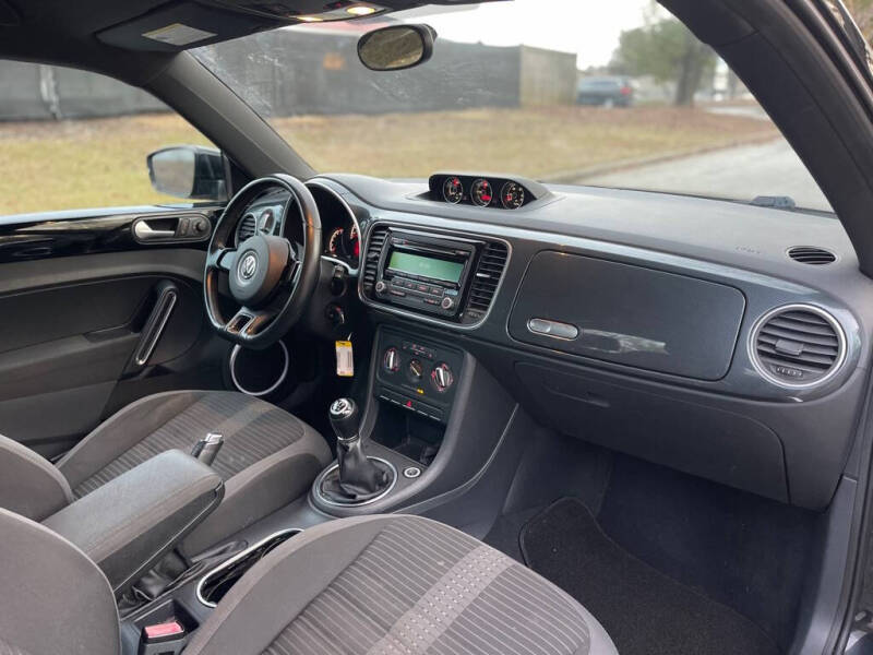 2013 Volkswagen Beetle Turbo PZEV Fender Edition