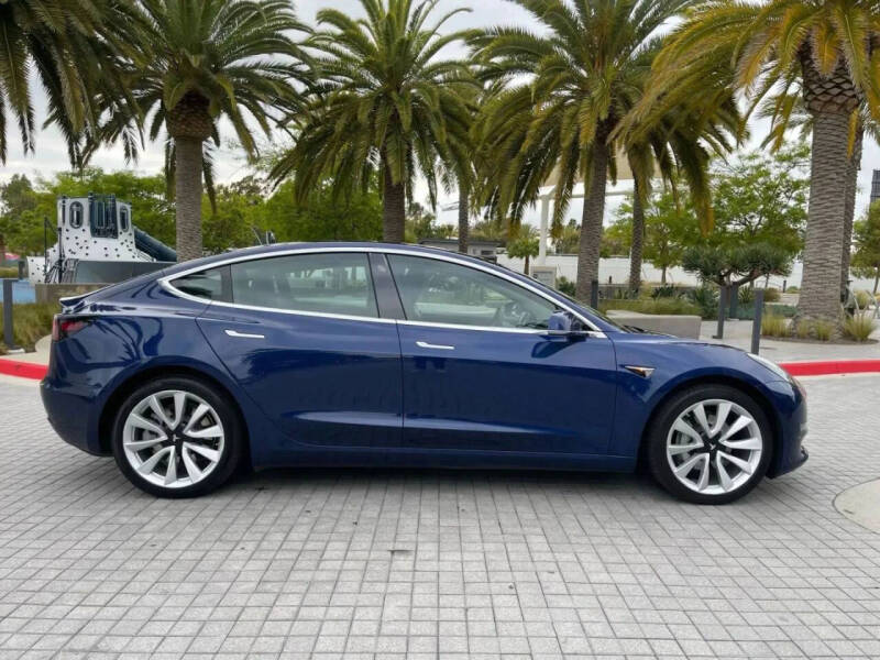 2020 Tesla Model 3 Long Range