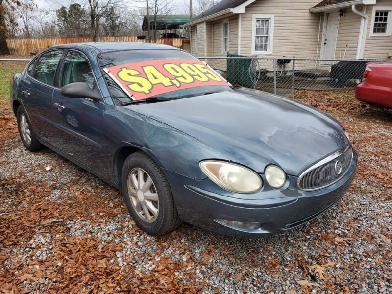 2006 Buick LaCrosse for sale at Dealmakers Auto Sales in Lithia Springs GA