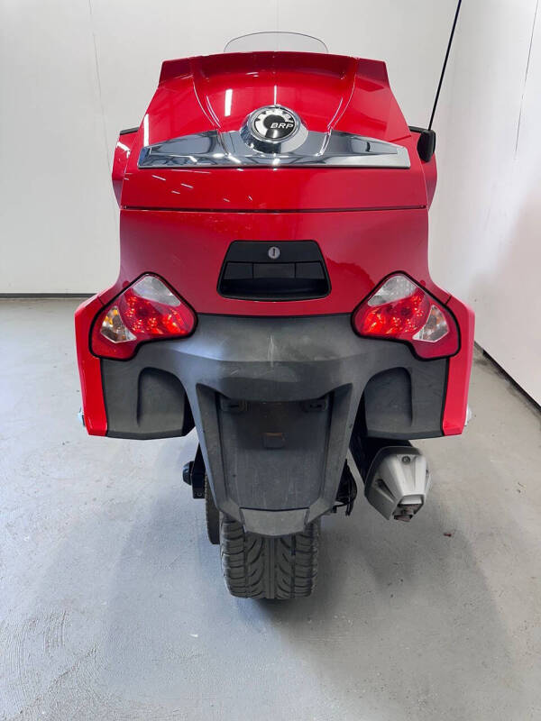 2011 Can-Am Spyder RT-S SE5