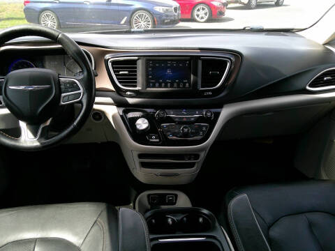 2019 Chrysler Pacifica Touring L