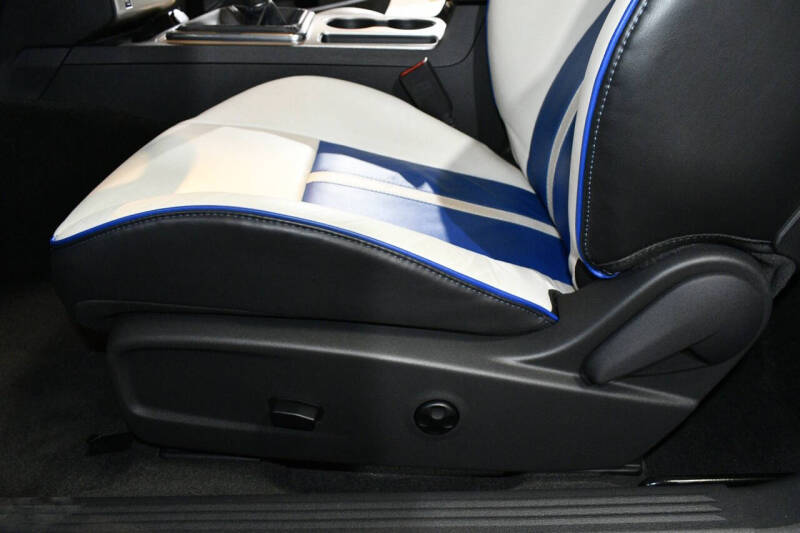 2011 Dodge Challenger SRT8 392