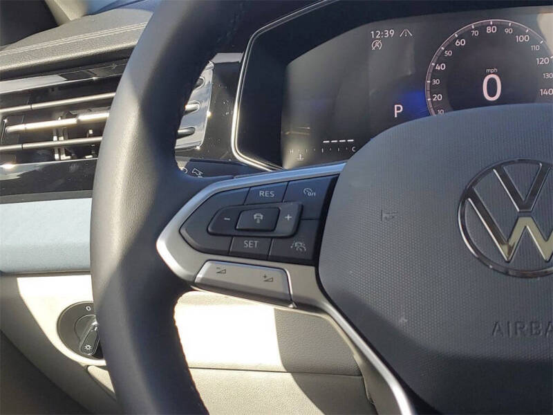 2025 Volkswagen Jetta SE