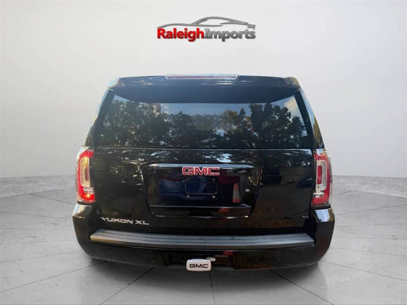 2017 GMC Yukon XL SLT