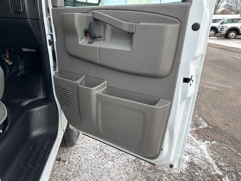 2020 Chevrolet Express 2500