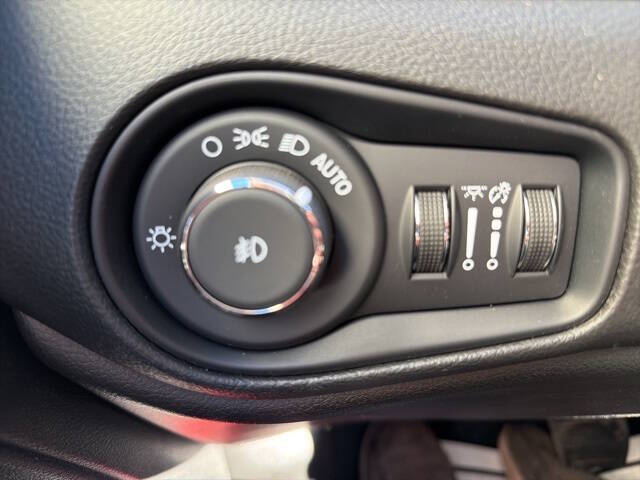 2022 Jeep Renegade Trailhawk