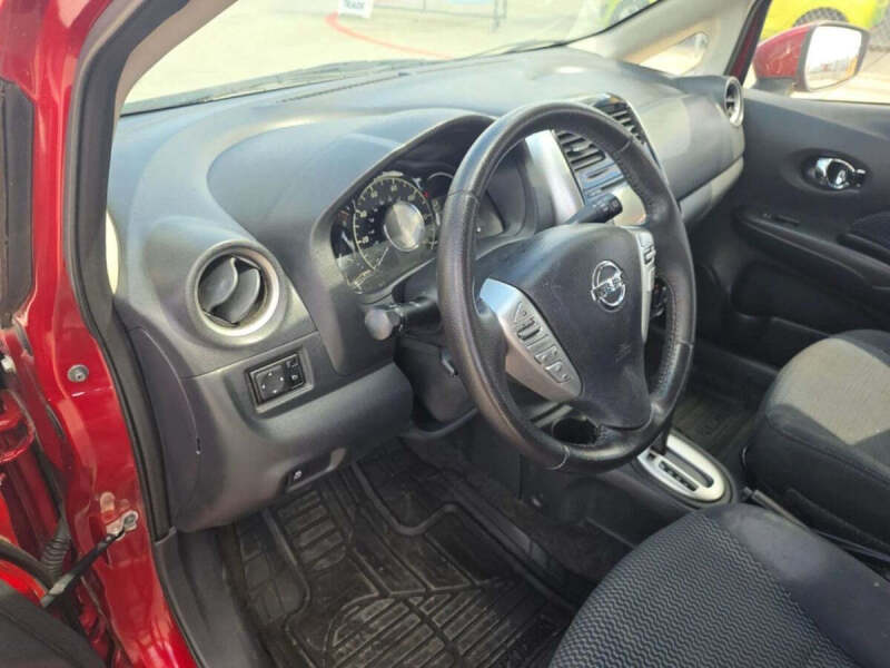 2016 Nissan Versa Note SV