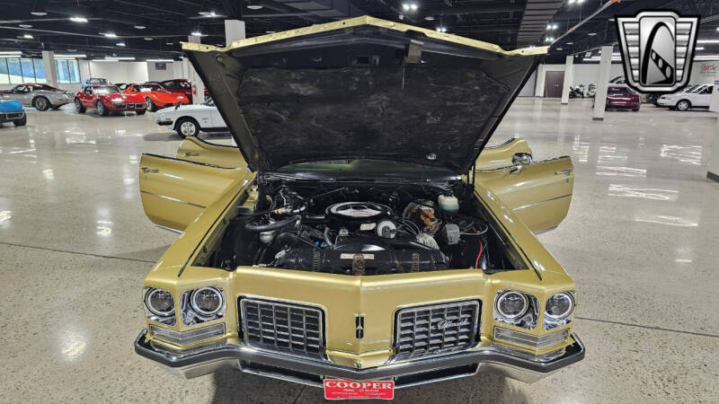 1972 Oldsmobile Ninety-Eight