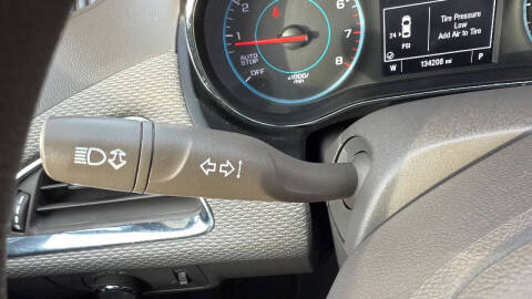 2017 Chevrolet Cruze LT Auto