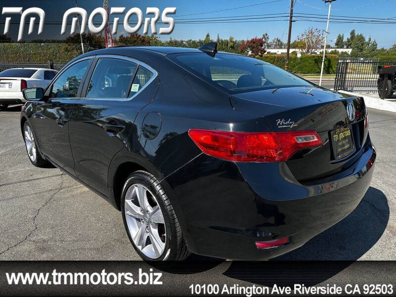 2013 Acura ILX 2.0L w/Tech