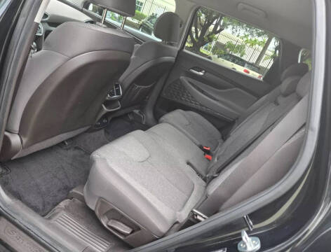 2020 Hyundai Santa Fe SE