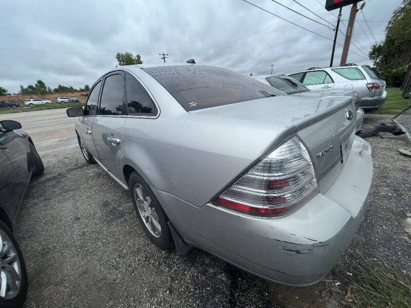 2008 Ford Taurus SEL